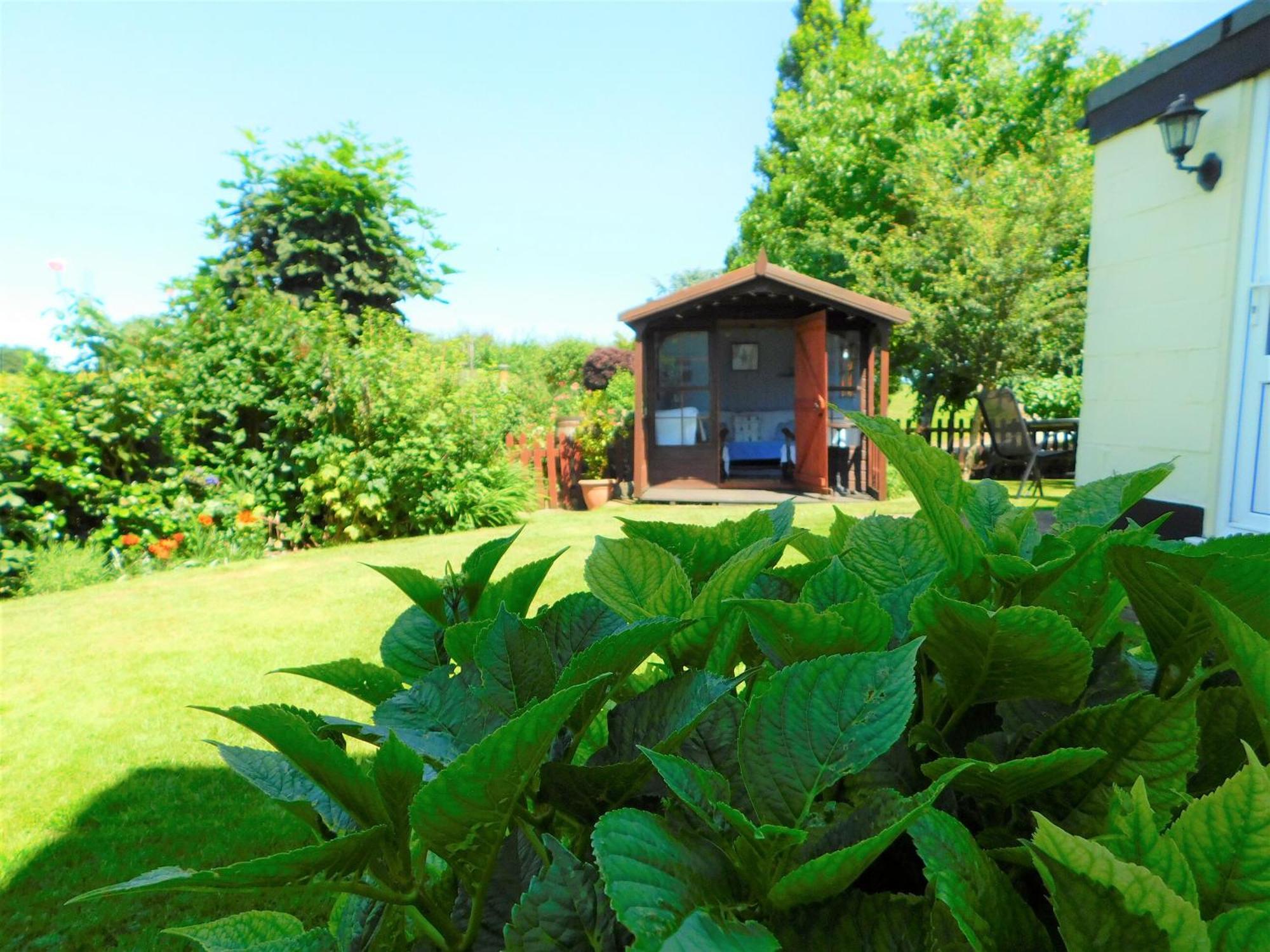 Greenbank Cottage Hilgay Екстериор снимка